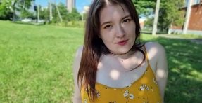 Брат -в середине ночи проник в комнату сестры -